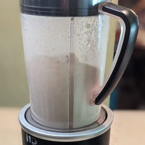 blend oats, chia seeds and water